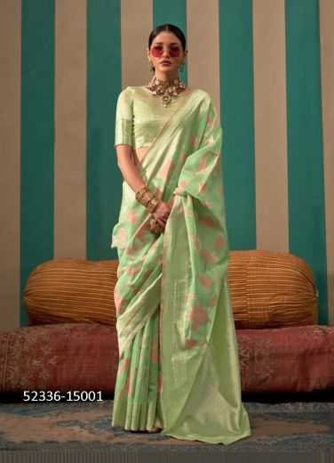 Light Green Woven Handloom Linen Saree For Traditional / Religious Occasions