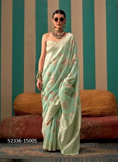 Mint Green Woven Handloom Linen Saree For Traditional / Religious Occasions