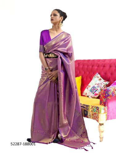 Purple Woven Handloom Silk Saree For Traditional / Religious Occasions