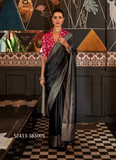 Black & Magenta Viscose Woven Handloom Saree For Traditional / Religious Occasions