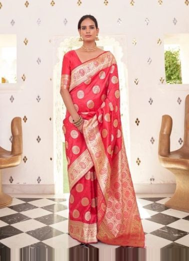 Light Red Satin Two Tone Weaving Festive-Wear Handloom Saree