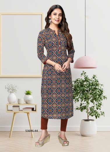 Navy Blue & Maroon Rayon Bandhani Printed Casual-Wear Straight-Line Readymade Kurti