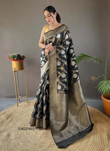 Black Cotton Woven Linen-Cotton Saree For Traditional / Religious Occasions