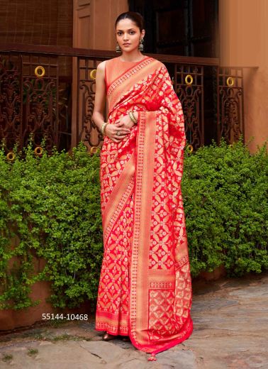 Red Viscose Woven Banarasi Silk Saree For Traditional / Religious Occasions