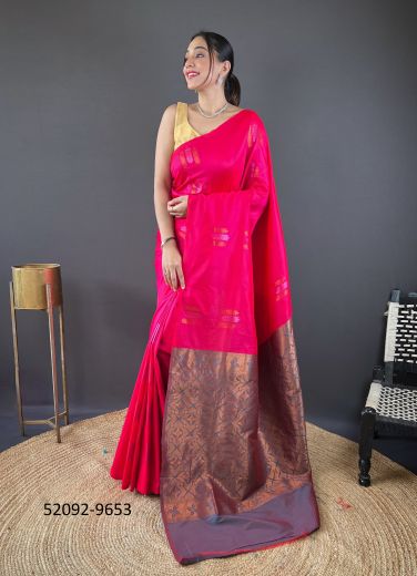 Magenta Silk Woven Jari Silk Saree For Traditional / Religious Occasions